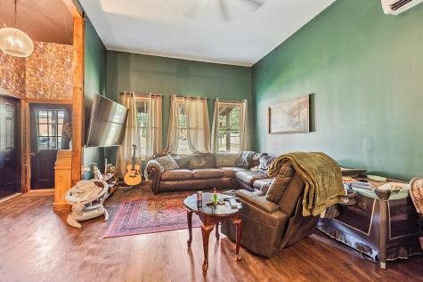 10 Maxim Street Madison ME 04950