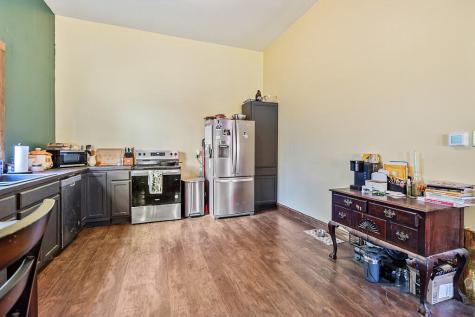 10 Maxim Street Madison ME 04950