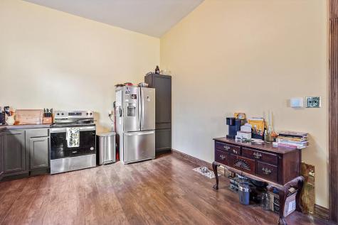 10 Maxim Street Madison ME 04950