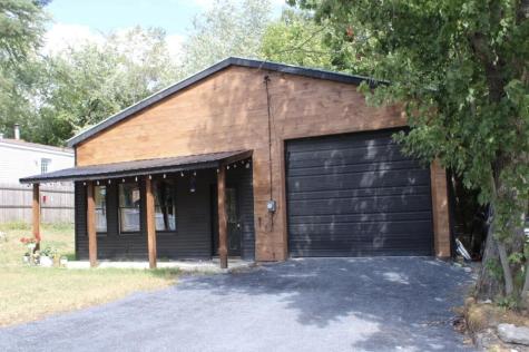 10 Maxim Street Madison ME 04950