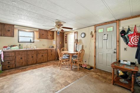 103 Davenport Road Chelsea ME 04330