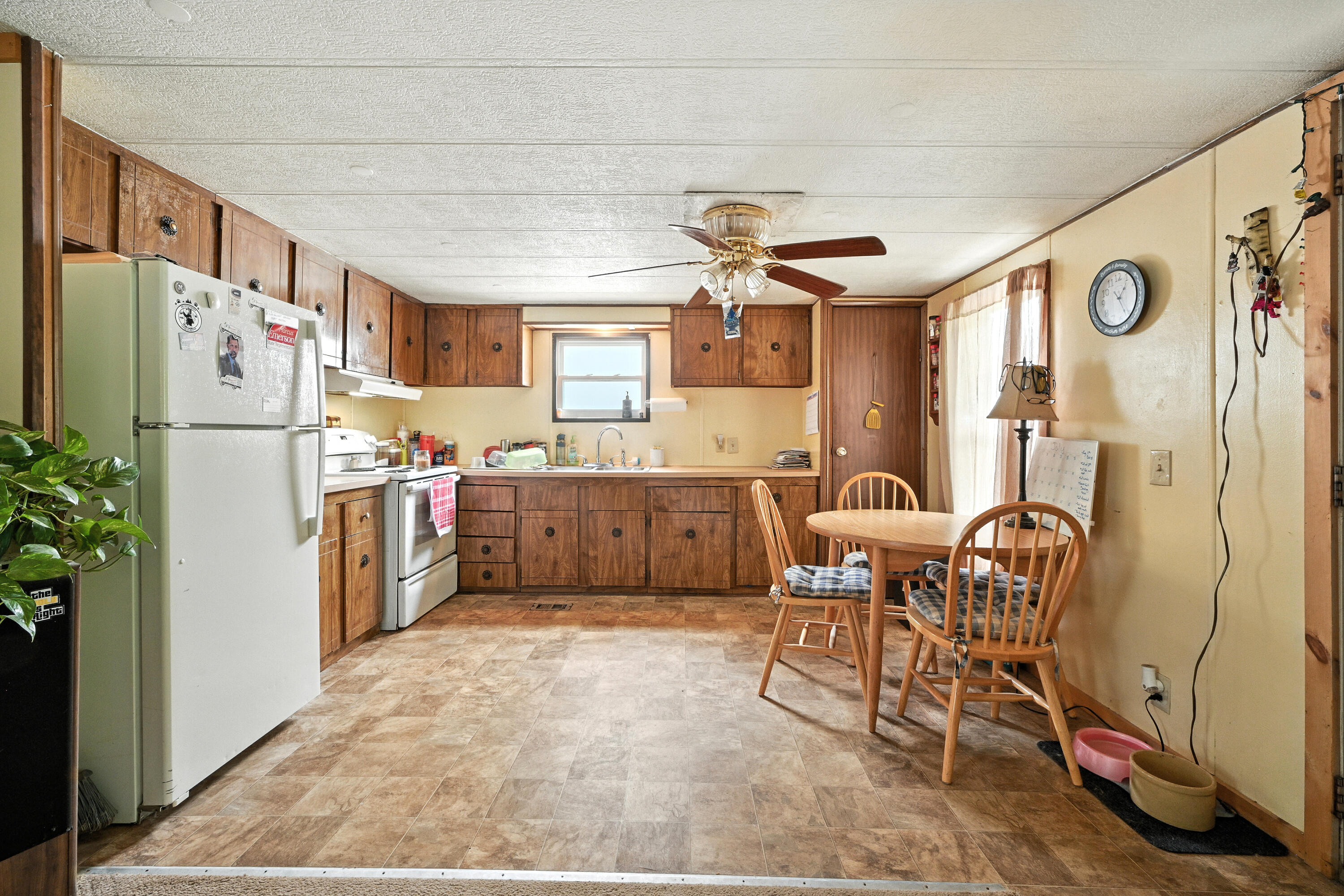 103 Davenport Road Chelsea ME 04330