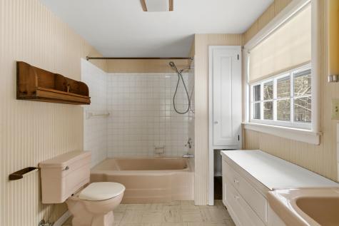 207 N High Street Bridgton ME 04009