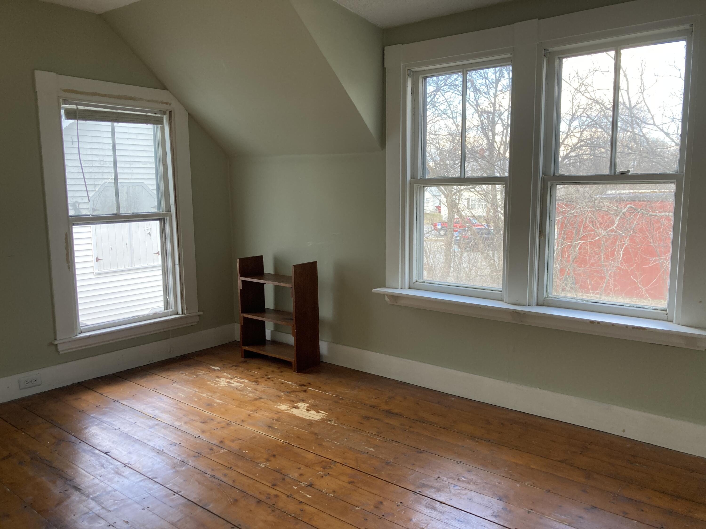 7 Hanover Street Skowhegan ME 04976