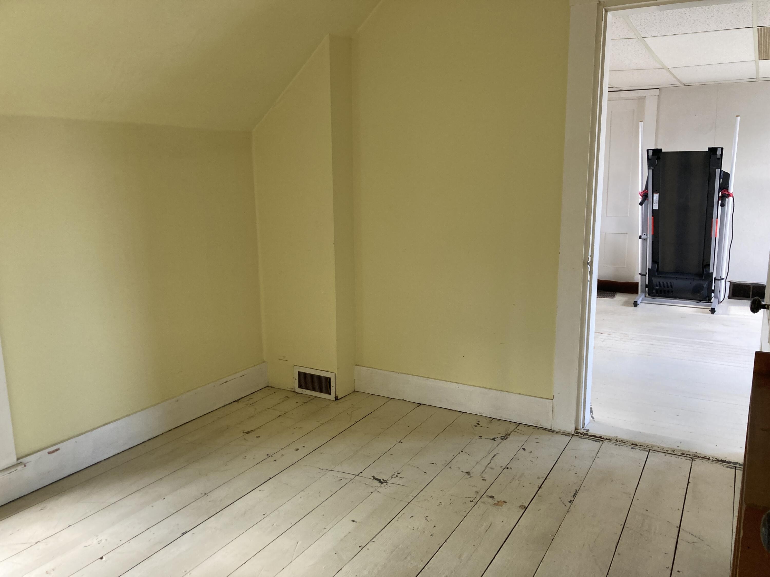 7 Hanover Street Skowhegan ME 04976