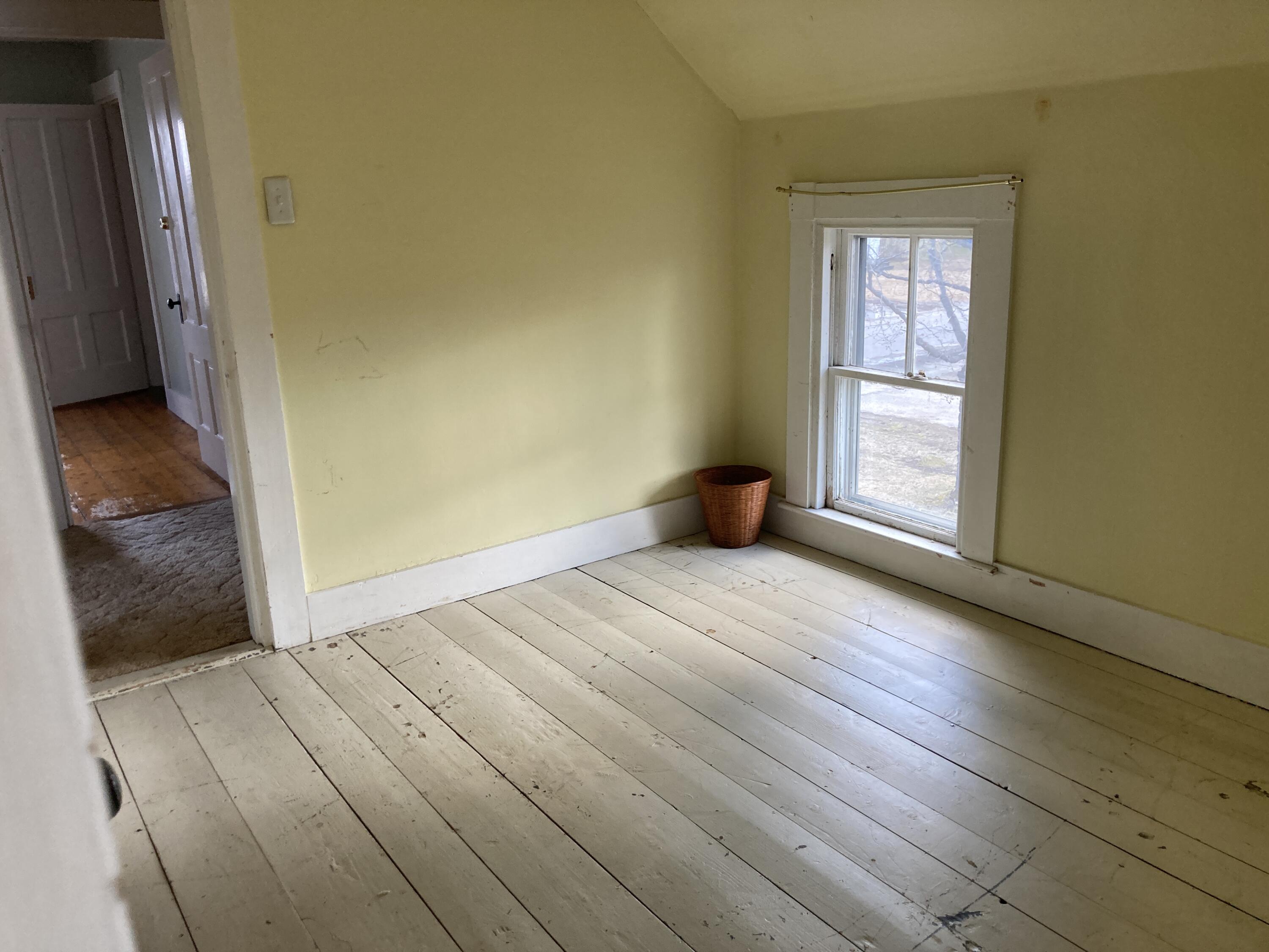 7 Hanover Street Skowhegan ME 04976