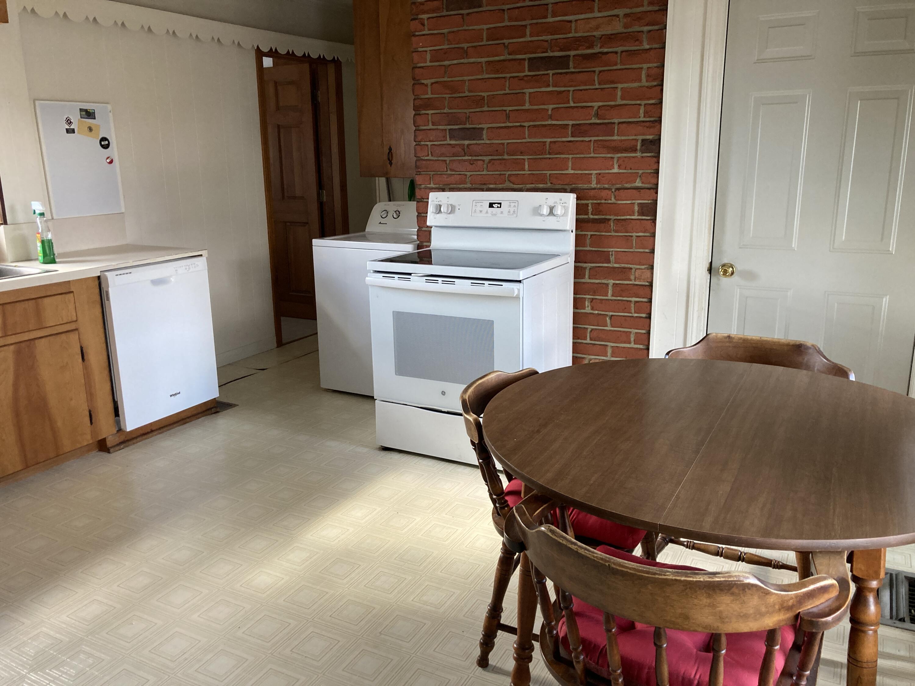 7 Hanover Street Skowhegan ME 04976