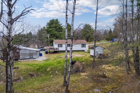 35 Pooler Avenue Skowhegan ME 04976