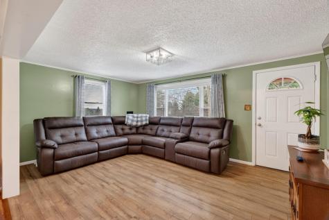 35 Pooler Avenue Skowhegan ME 04976