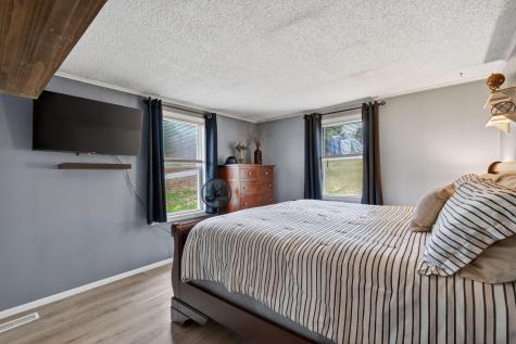 35 Pooler Avenue Skowhegan ME 04976