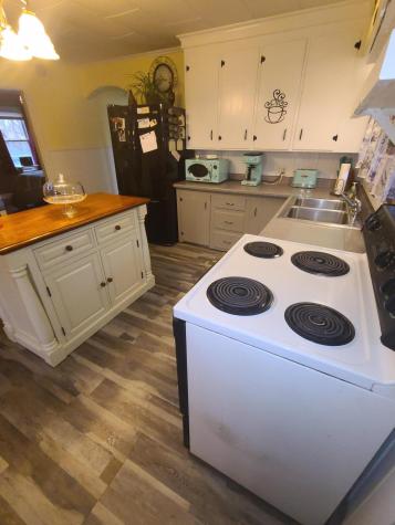 30 Mary Street Lewiston ME 04240