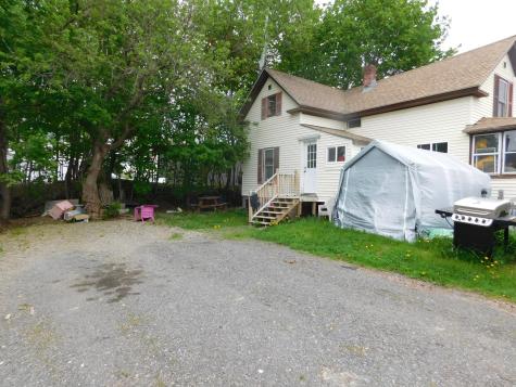 17 Vernon Street Bangor ME 04401
