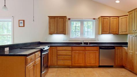 40 Acorn Ridge Road Freeport ME 04032