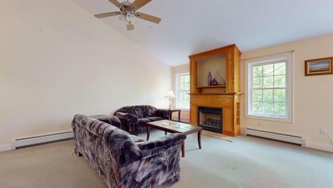 40 Acorn Ridge Road Freeport ME 04032