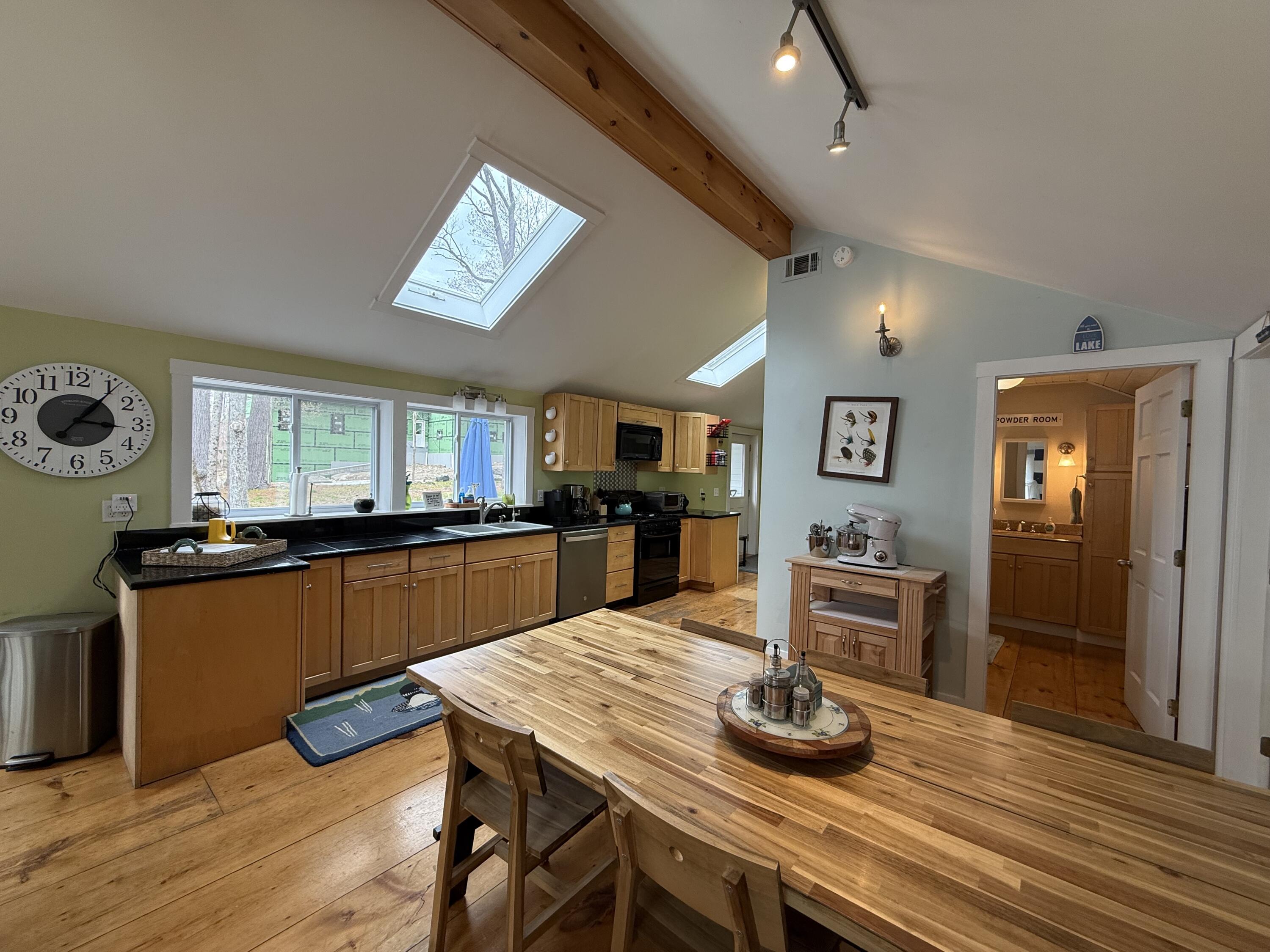 71 Mackenzie Avenue Lincoln ME 04457