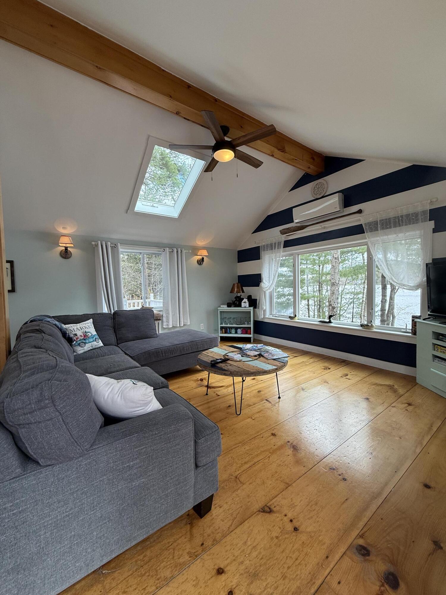 71 Mackenzie Avenue Lincoln ME 04457