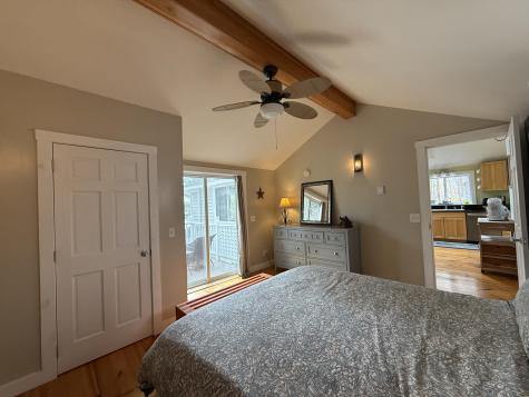 71 Mackenzie Avenue Lincoln ME 04457
