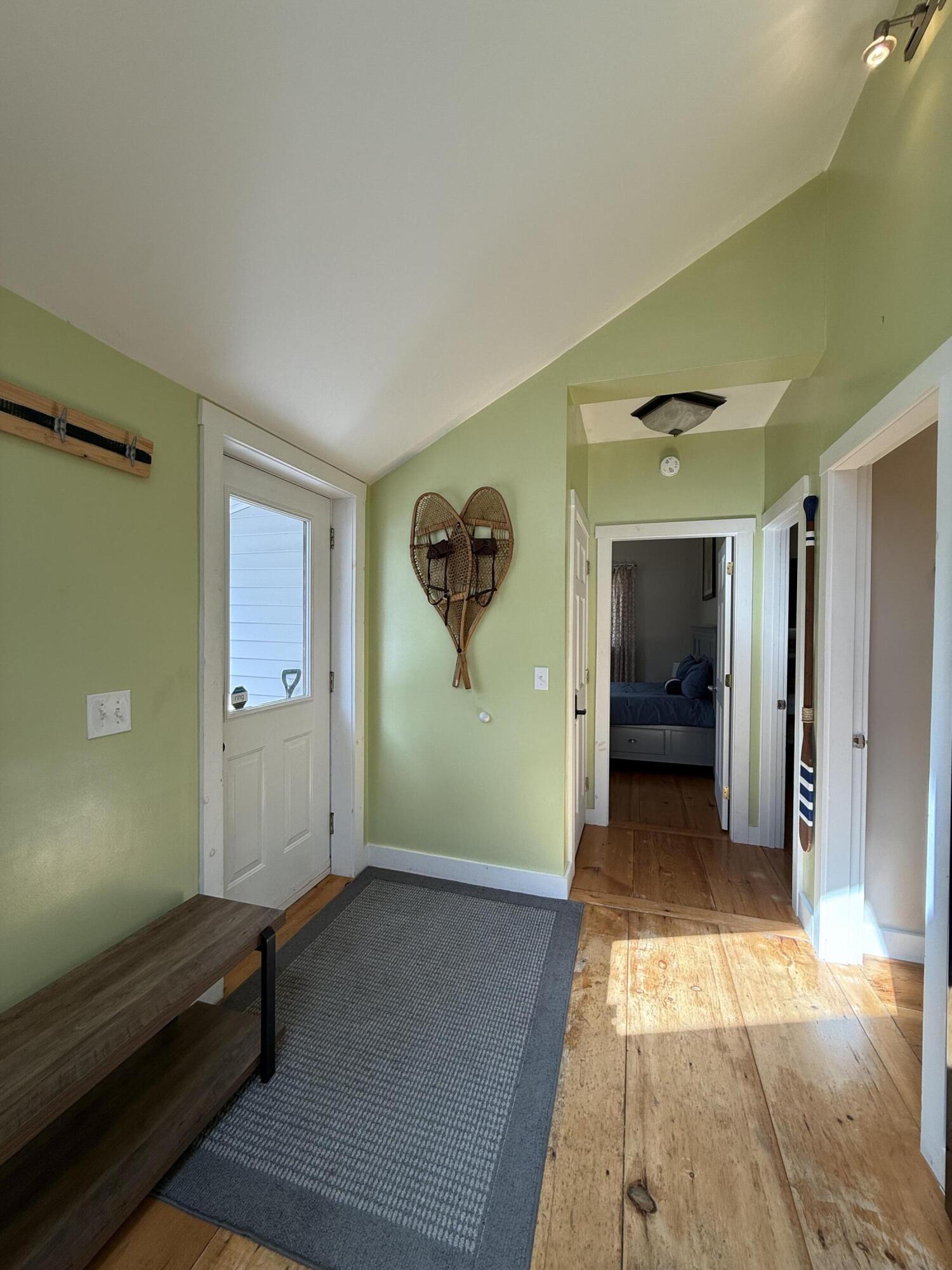 71 Mackenzie Avenue Lincoln ME 04457