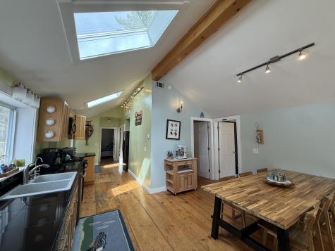 71 Mackenzie Avenue Lincoln ME 04457