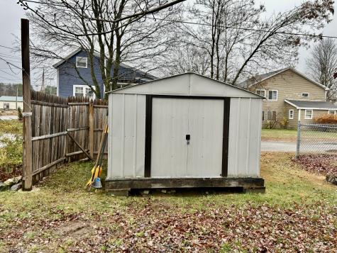 12 Skillin Avenue Norway ME 04268