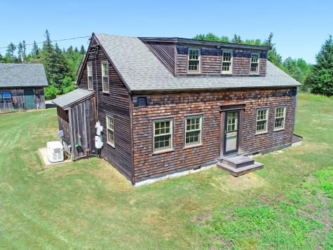 26 Cape Road Tremont ME 04674