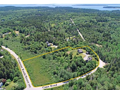 26 Cape Road Tremont ME 04674