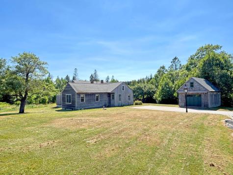 26 Cape Road Tremont ME 04674
