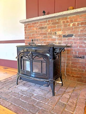 26 Cape Road Tremont ME 04674