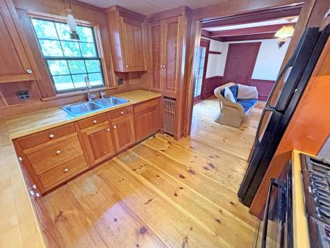 26 Cape Road Tremont ME 04674