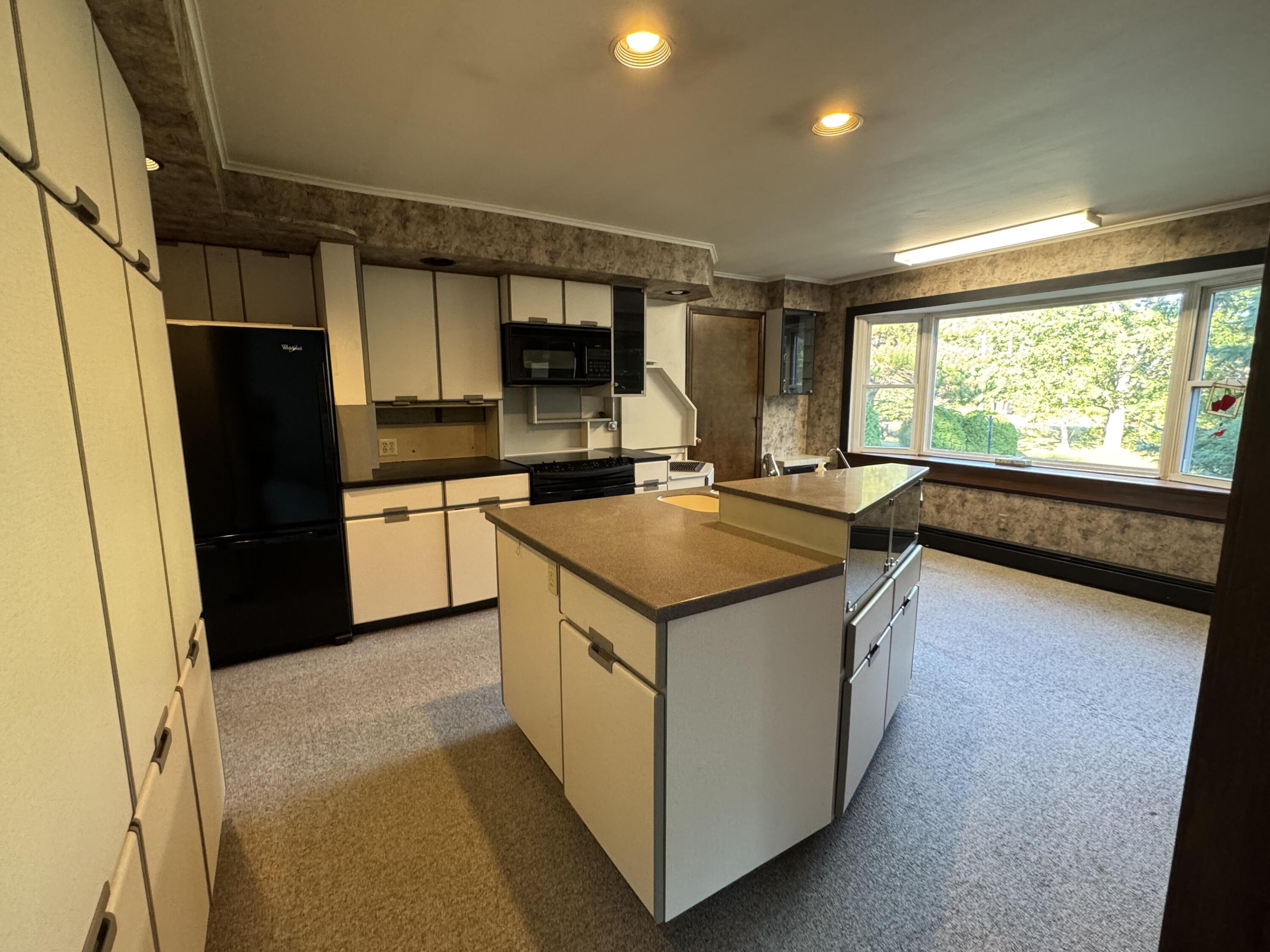 1802 Bangor Road Ellsworth ME 04605