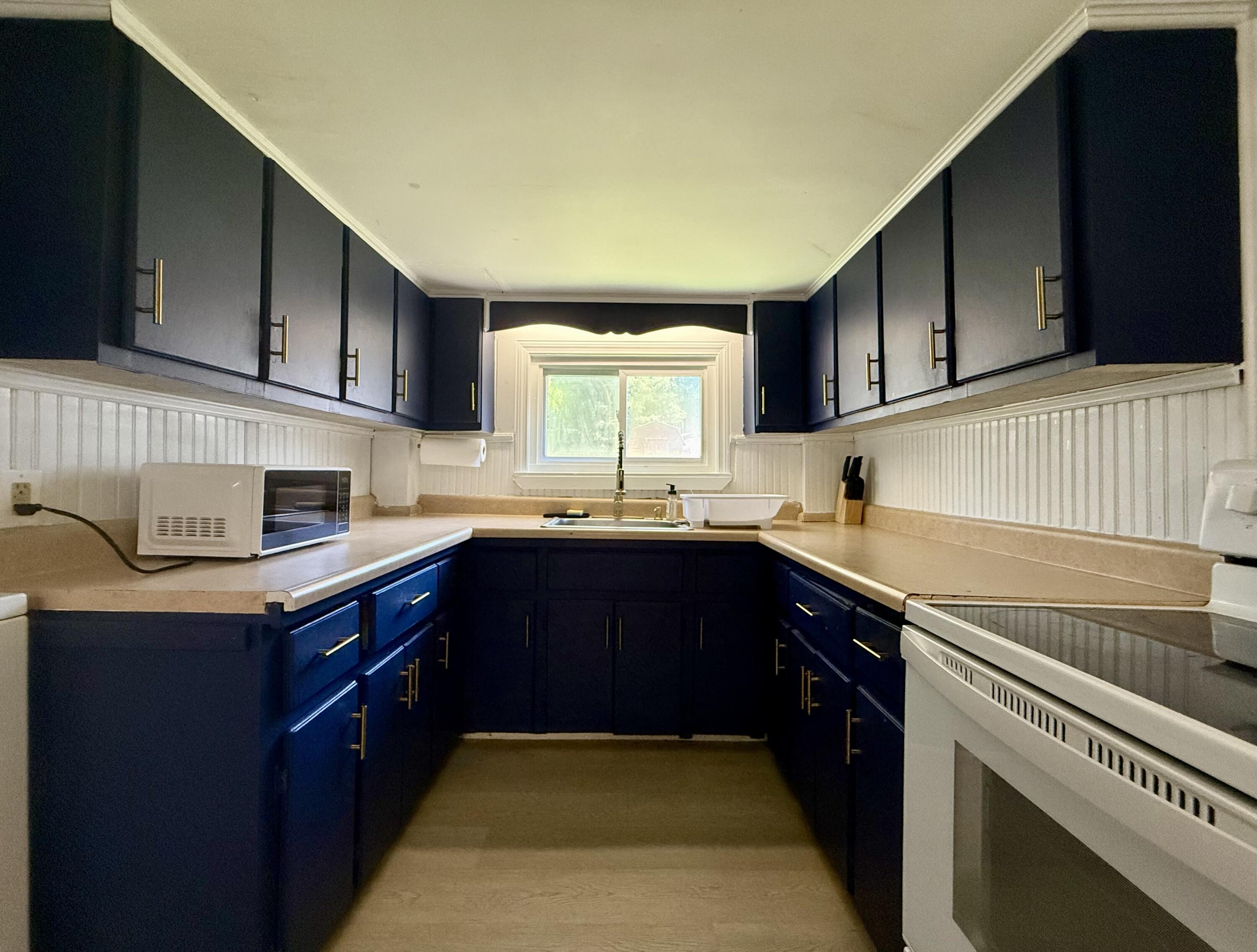 43 Harrison Street Calais ME 04619