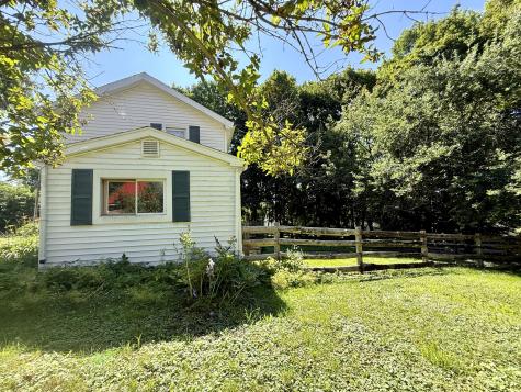 43 Harrison Street Calais ME 04619