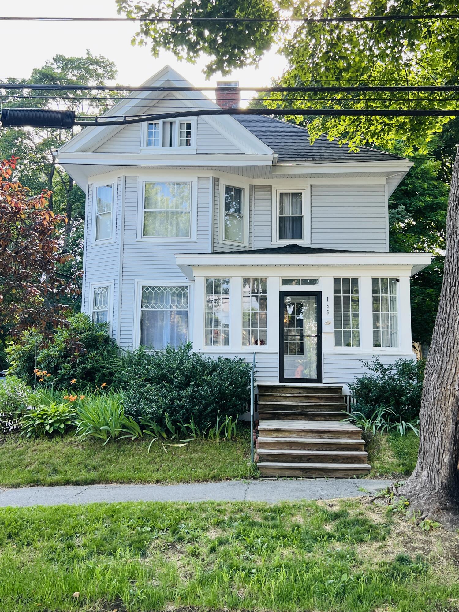 156 Maple Street Bangor ME 04401