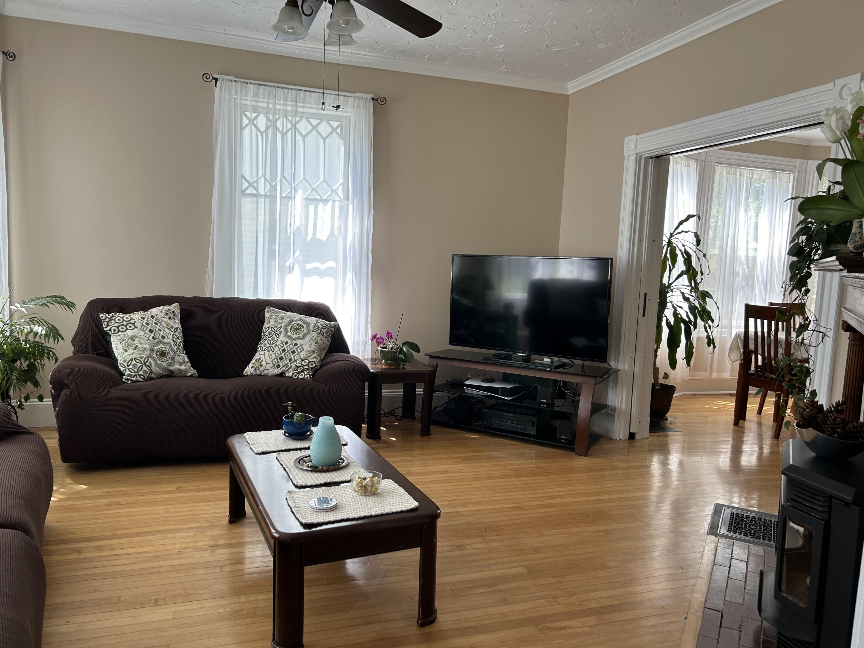 156 Maple Street Bangor ME 04401