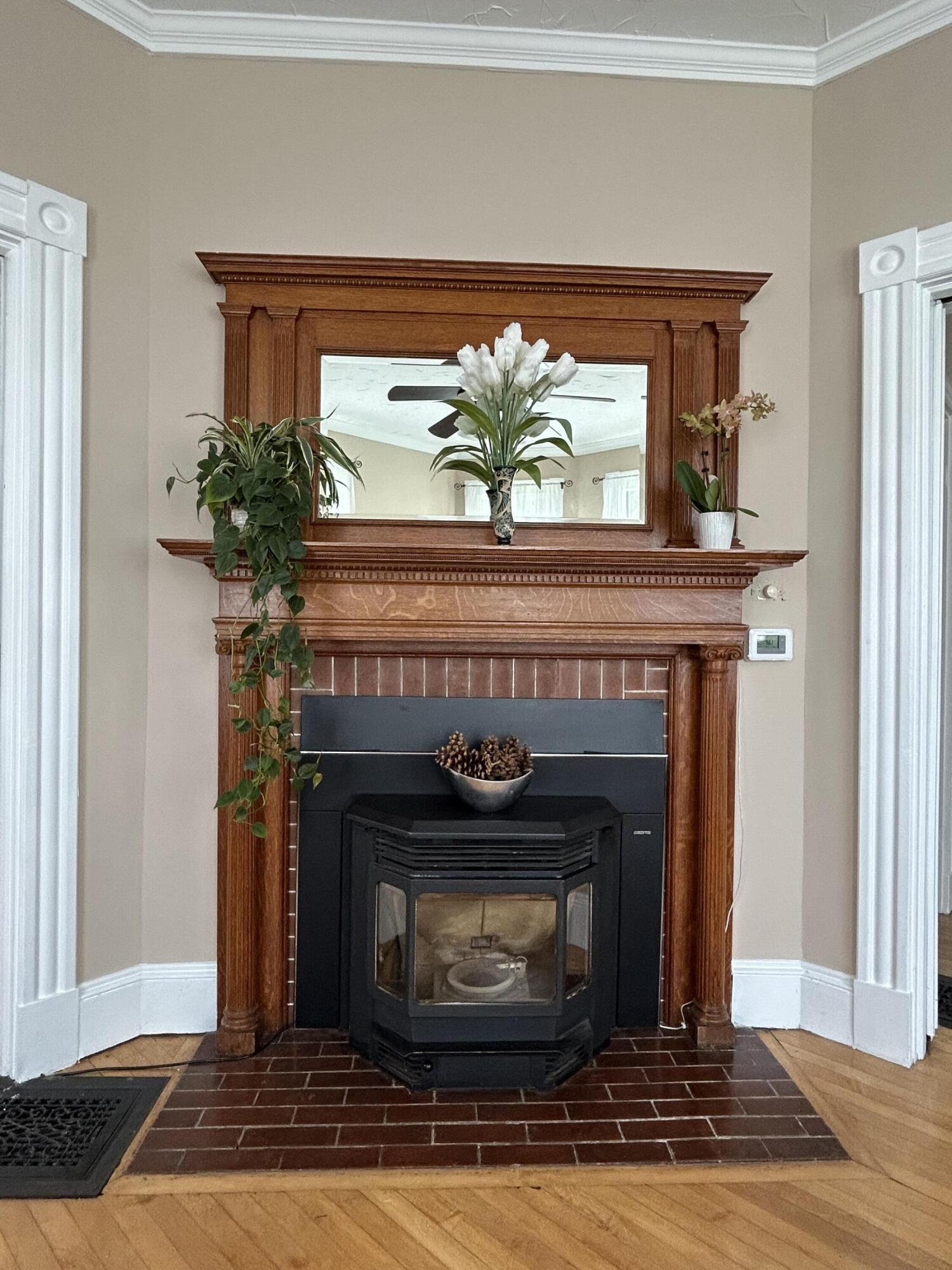 156 Maple Street Bangor ME 04401