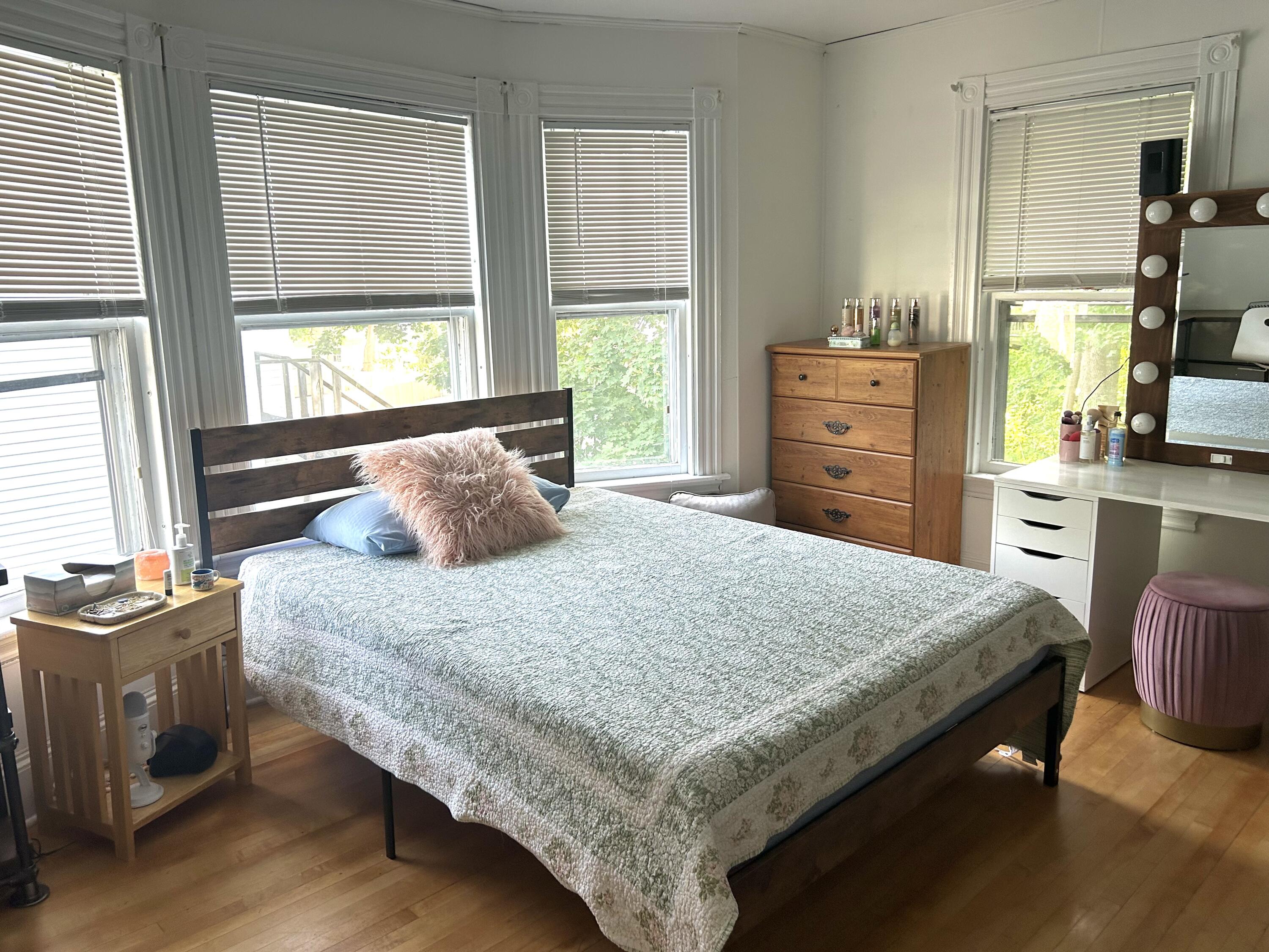 156 Maple Street Bangor ME 04401