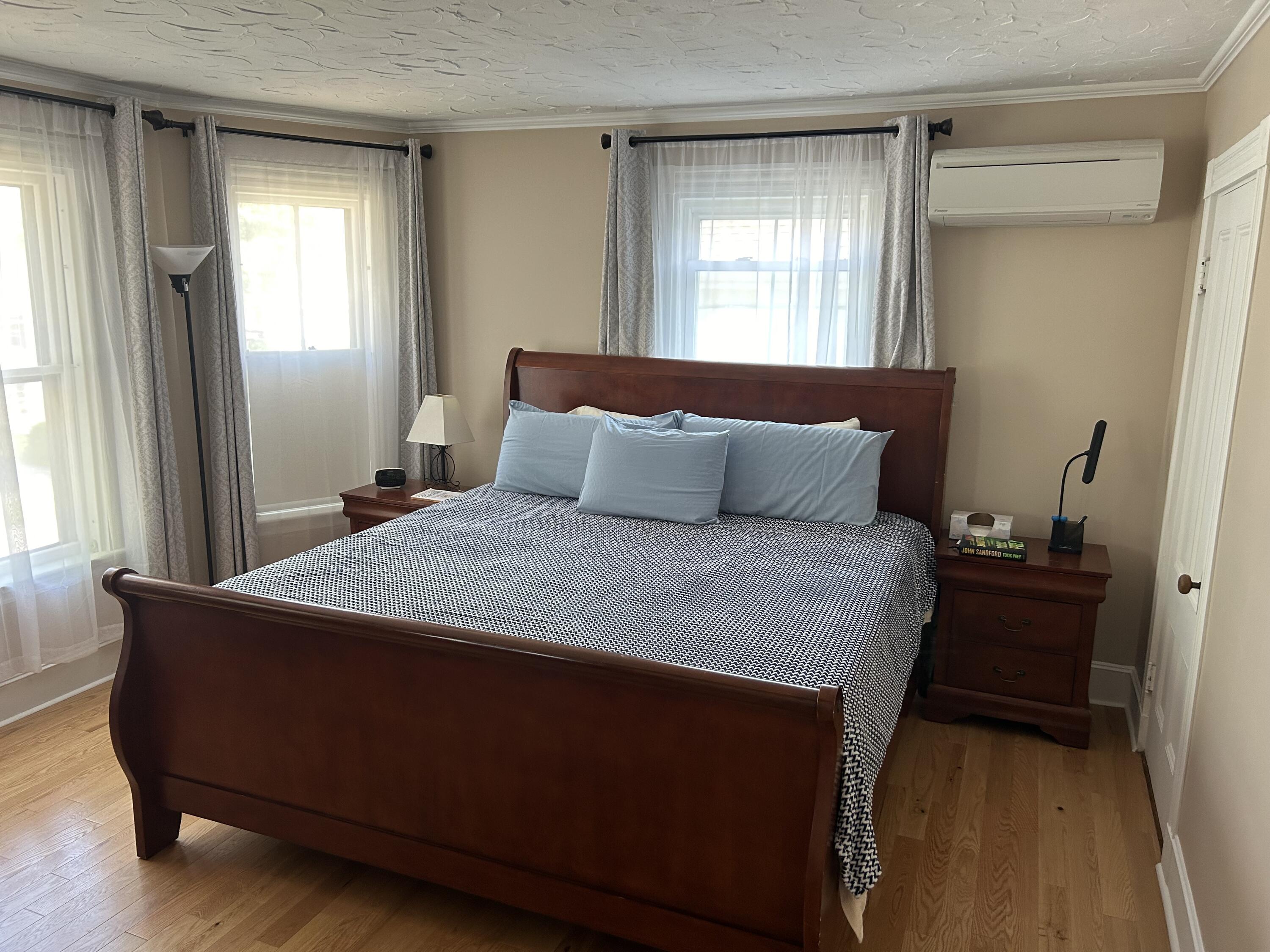 156 Maple Street Bangor ME 04401