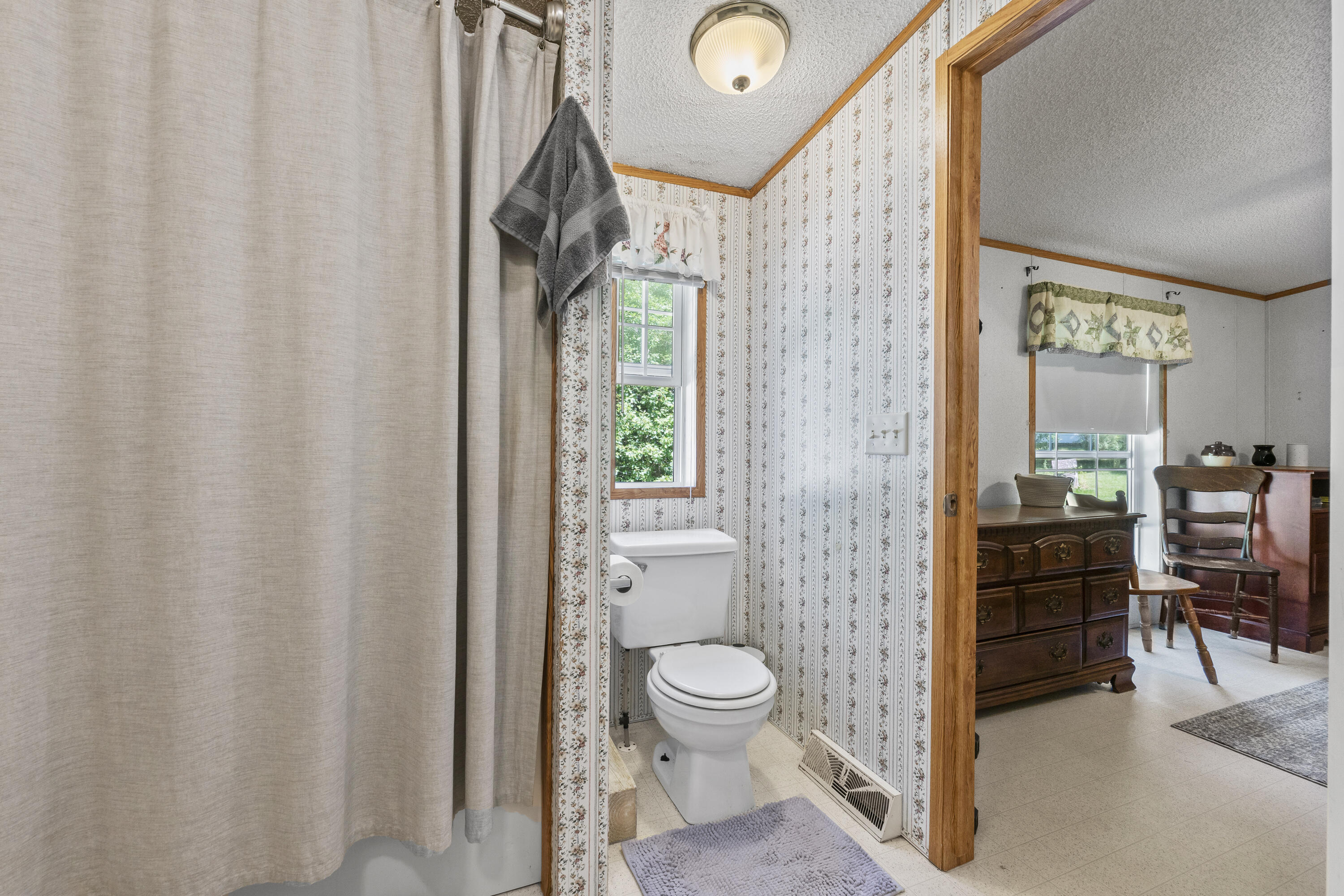 436 N Newcastle Road Newcastle ME 04553