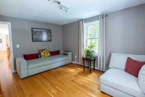 186 Route 103 York ME 03909