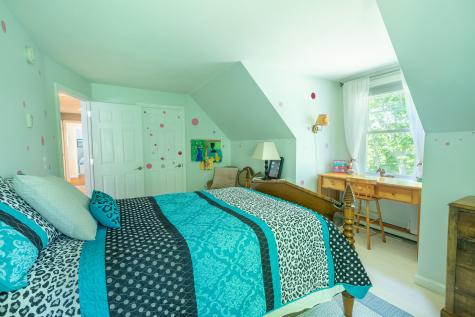 186 Route 103 York ME 03909