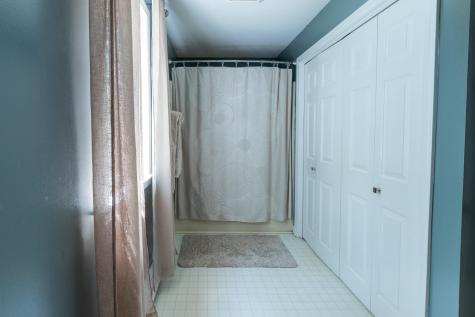 186 Route 103 York ME 03909