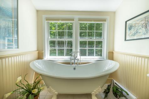 186 Route 103 York ME 03909