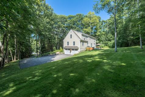 186 Route 103 York ME 03909