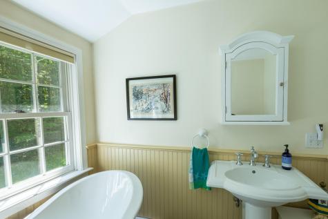 186 Route 103 York ME 03909