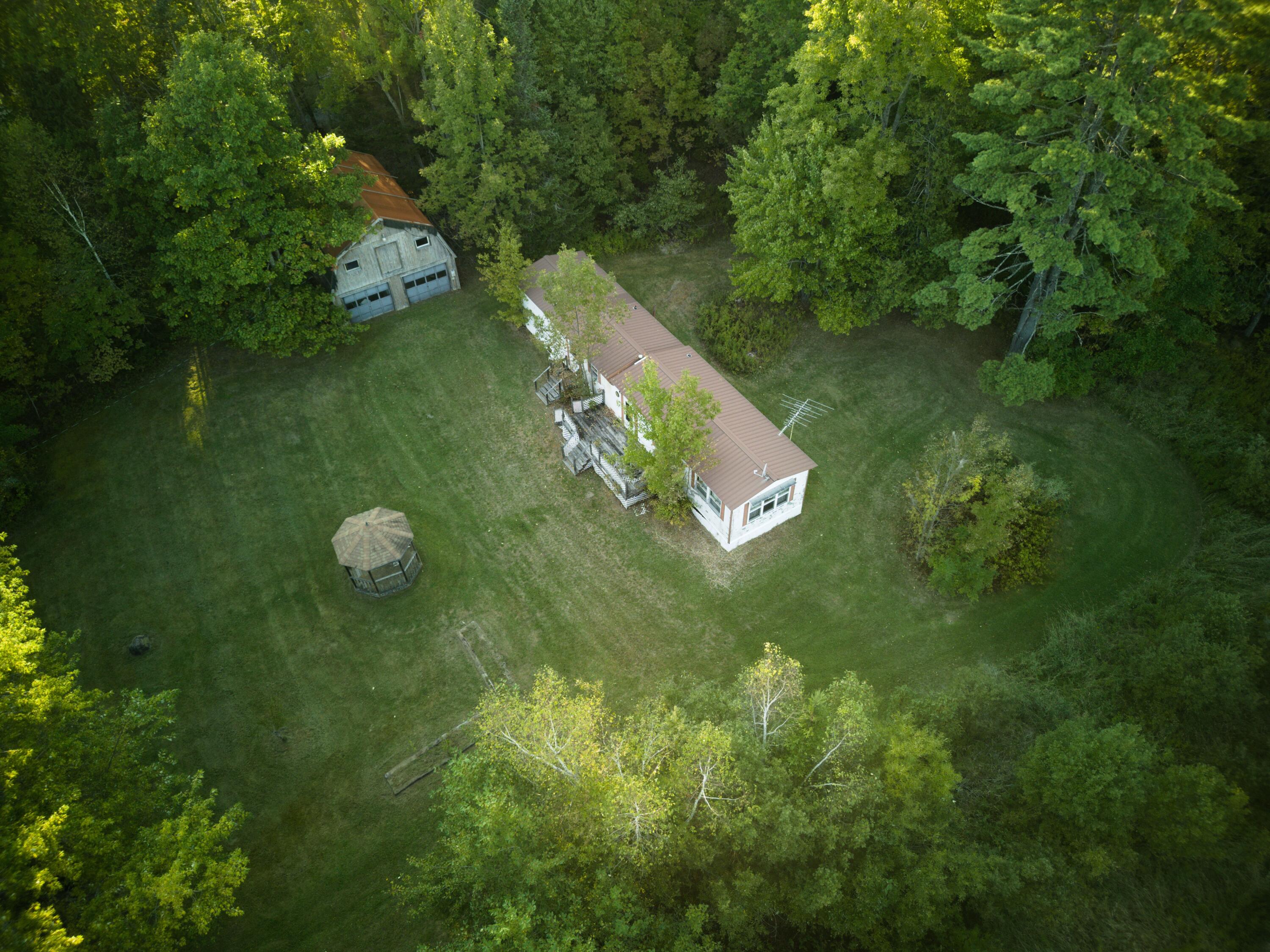965 Mount Pleasant Rd. Road Stetson ME 04488