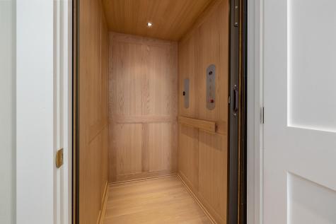 7 Nubble Point York ME 03909