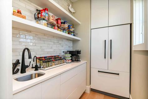 7 Nubble Point York ME 03909