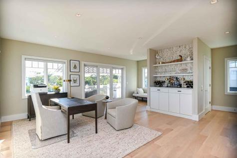 7 Nubble Point York ME 03909