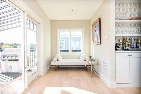 7 Nubble Point York ME 03909