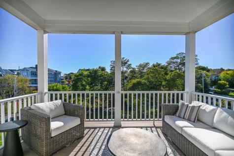 7 Nubble Point York ME 03909